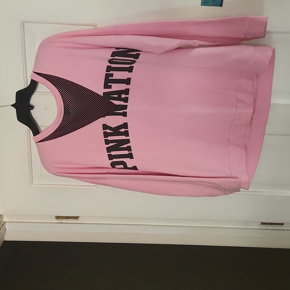 Pink  sweatshirt, gently used.